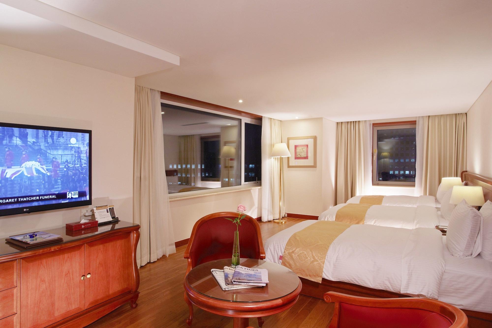 Sejong Hotel Seoul Myeongdong מראה חיצוני תמונה